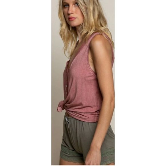 POL Mineral Washed "Not Your Typical Basic" Tank - Picture 6 of 11